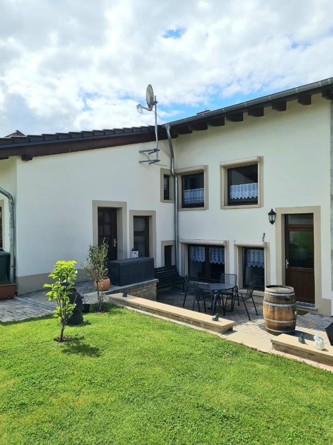 Haus An Der Leukquelle Perl Exteriör bild